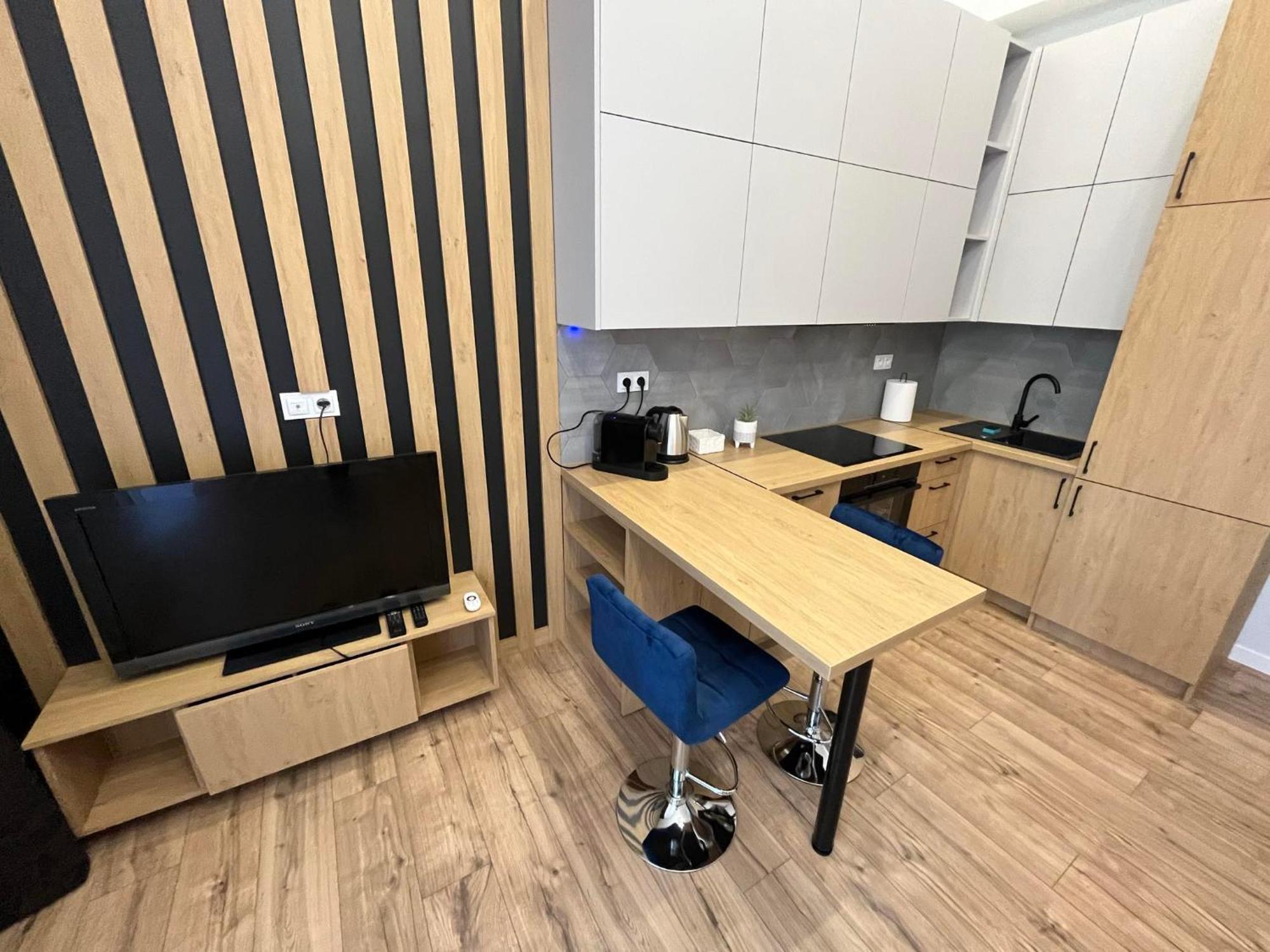 Golden Premium Apartment Slowackiego, Centrum, Parking Келце Екстериор снимка