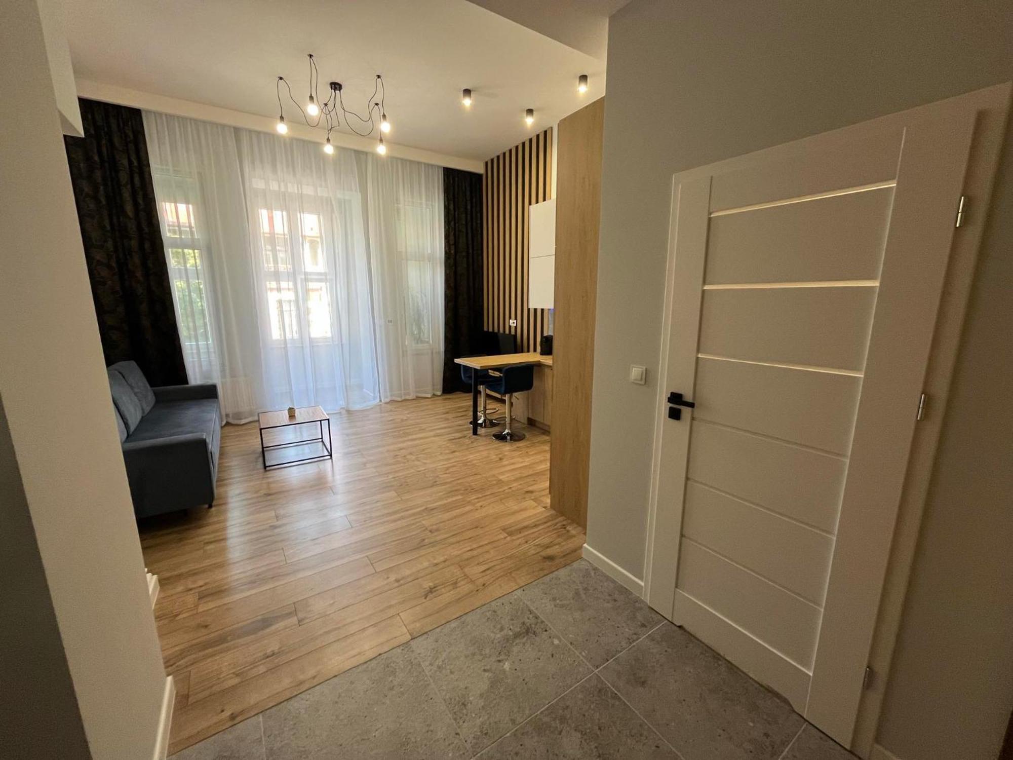 Golden Premium Apartment Slowackiego, Centrum, Parking Келце Екстериор снимка
