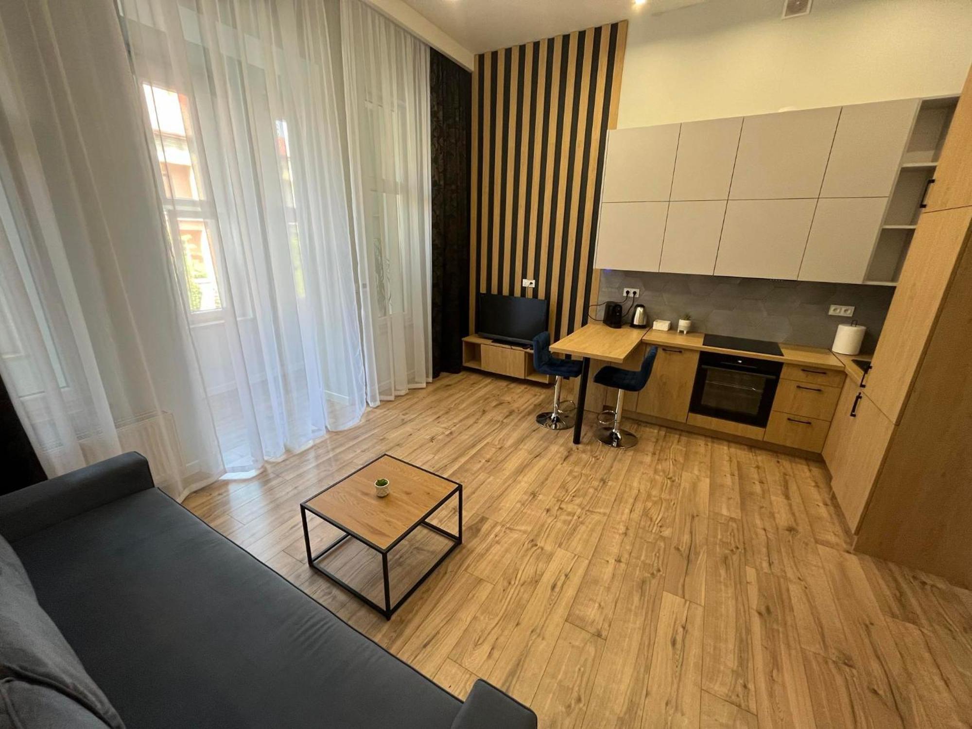 Golden Premium Apartment Slowackiego, Centrum, Parking Келце Екстериор снимка